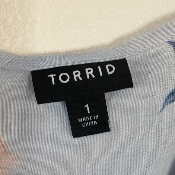 Torrid Women’s Size 1 (14/16) Faux Wrap Ruffle Midi Floral Blue Dress Sleeveless - Picture 5 of 7